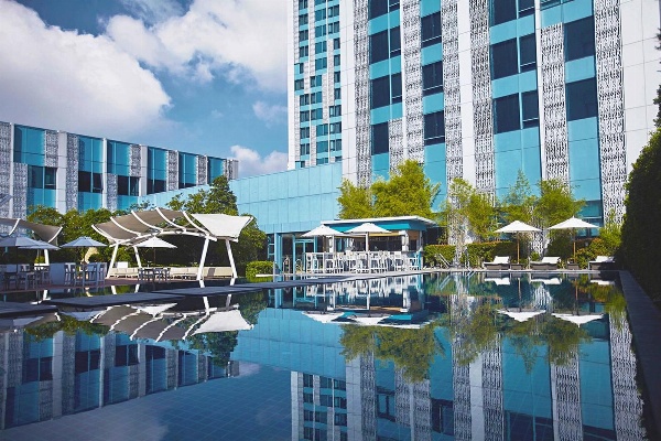 Crimson Hotel Filinvest City, Manila image 1